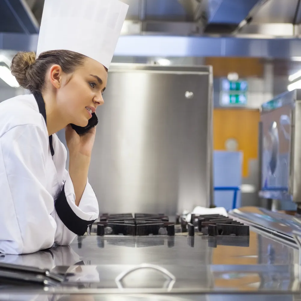 Wir sind überall dort tätig, wo Sie unsere Hilfe benötigen: Vom Hotelbetrieb, über Restaurants, die Systemgastronomie, Großküchen, in Kantinen bis zur Lebensmittelproduktion und -veredelung.
